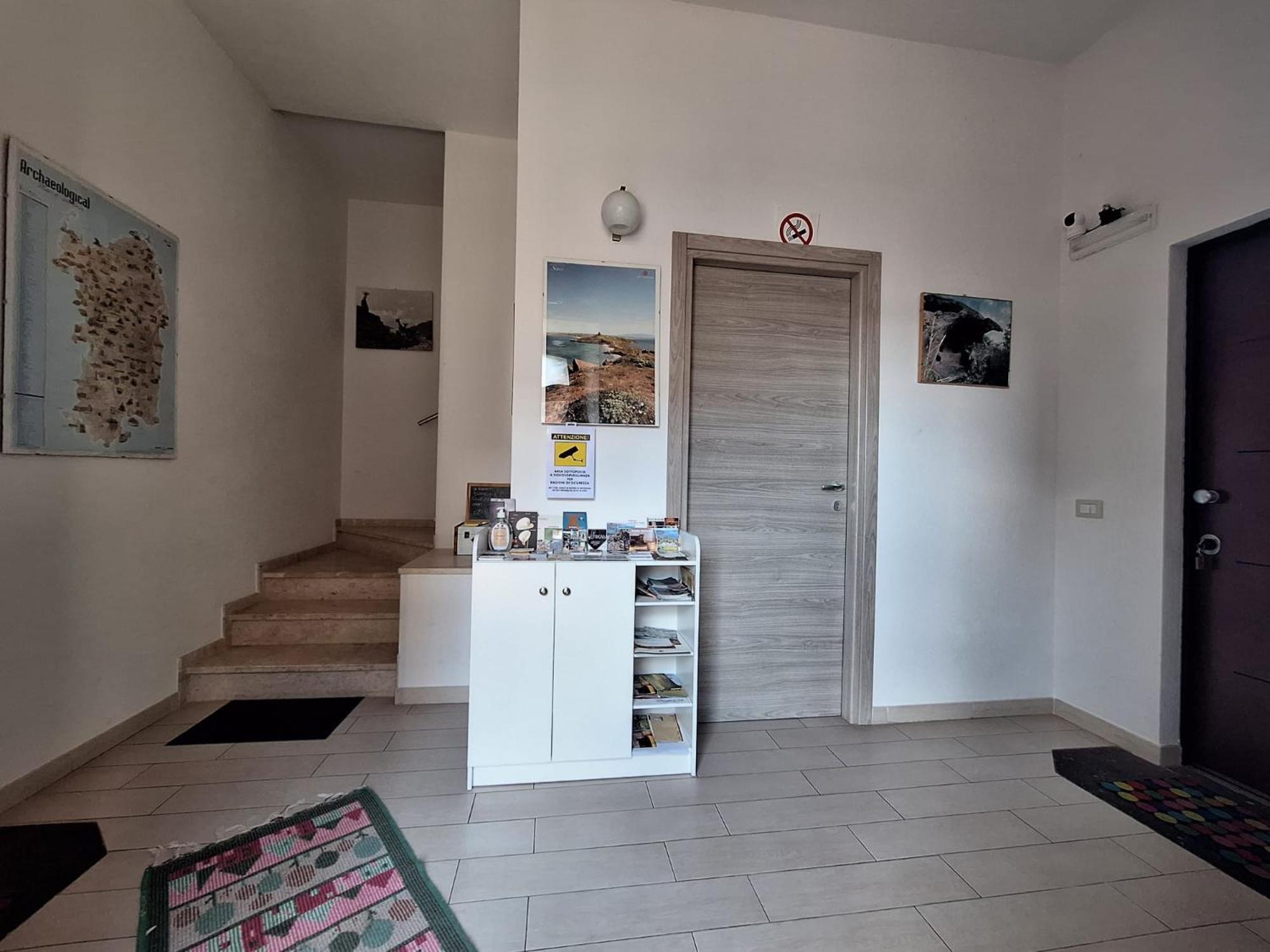 Perdanoa - Appartamenti Ghilarza Exteriér fotografie