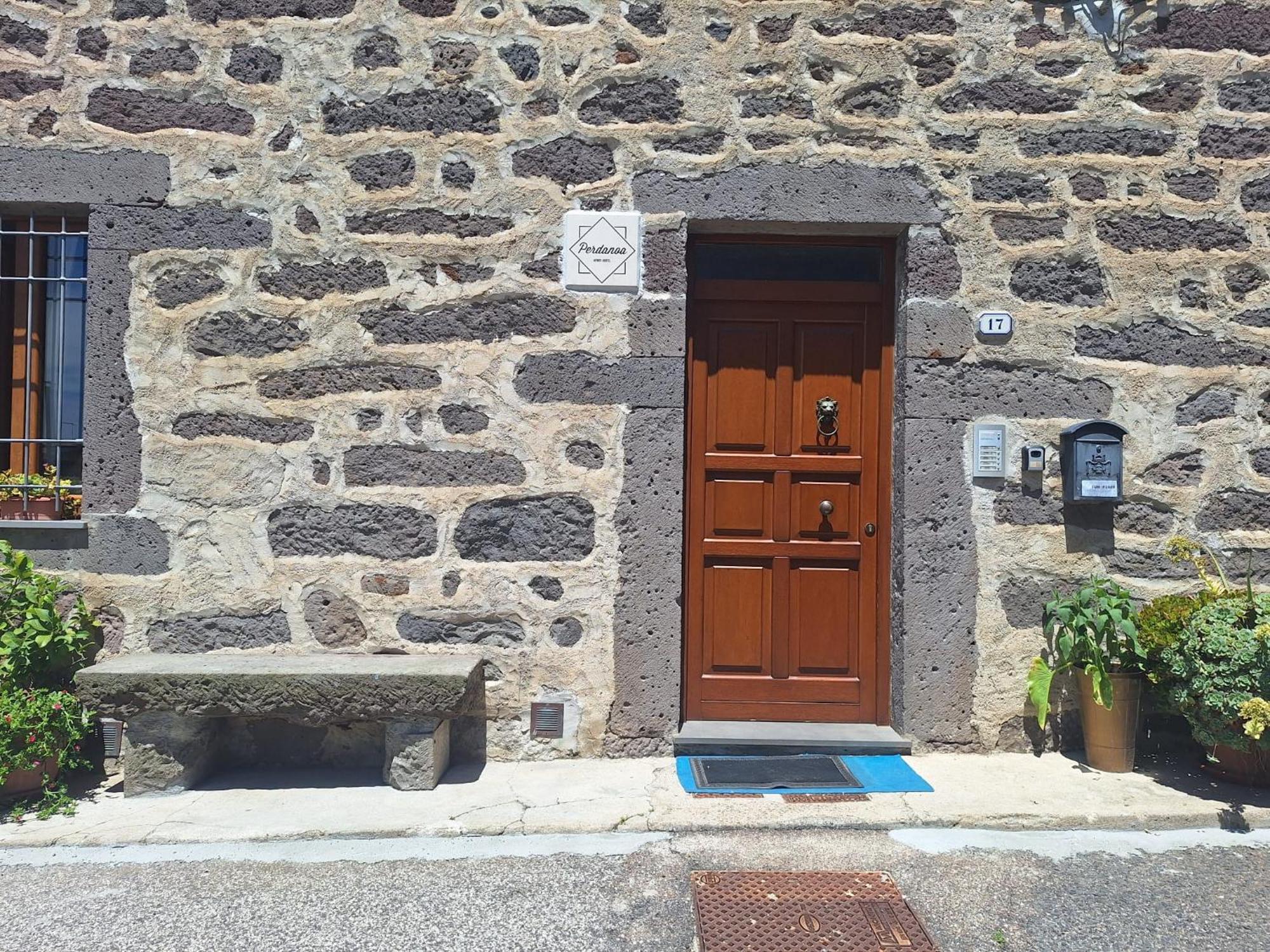 Perdanoa - Appartamenti Ghilarza Exteriér fotografie